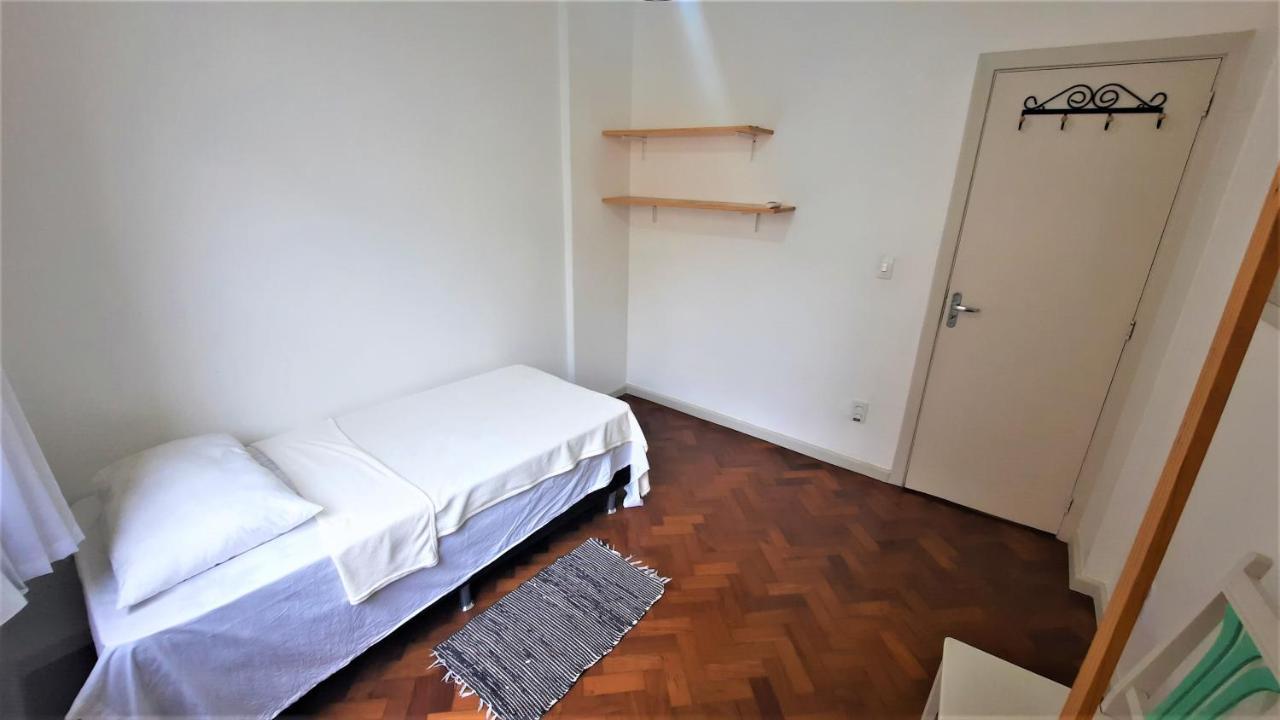 Apartamento Copa Tradicional Metro Rio de Janeiro